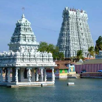 Munnar - Thekkady - Alleppey - Kovalam - Kanyakumari - 6N 7 D Tour